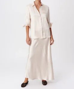 Cracked Satin Boyfriend Shirt - Vanilla Mist