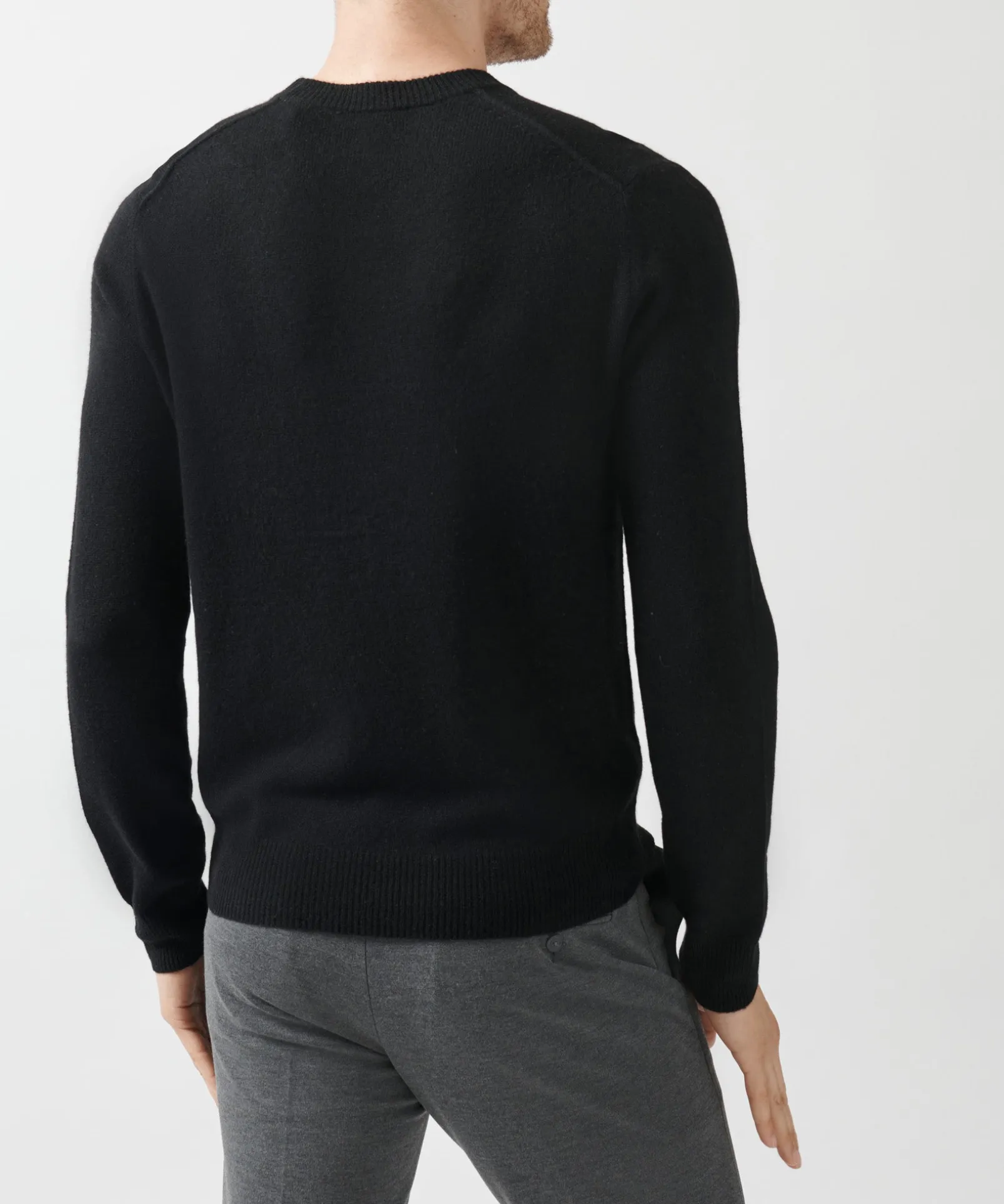Recycled Cashmere Exposed Seam Crew Neck Sweater - Black