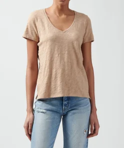 Slub Jersey Schoolboy V-Neck Tee - Camel